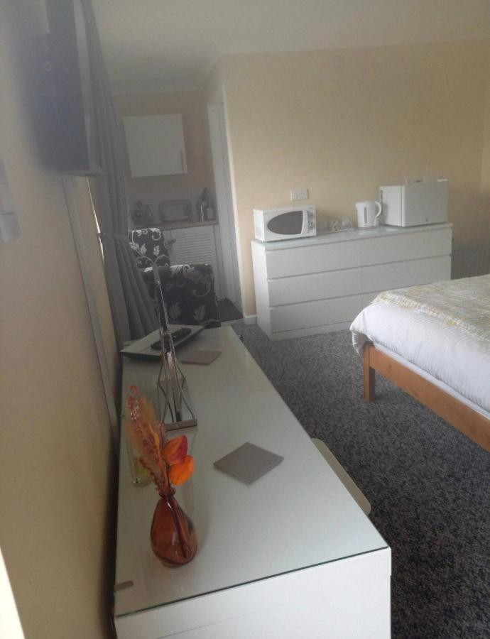 Appartamento Self Contained Garden Annexe In Bodmin Esterno foto