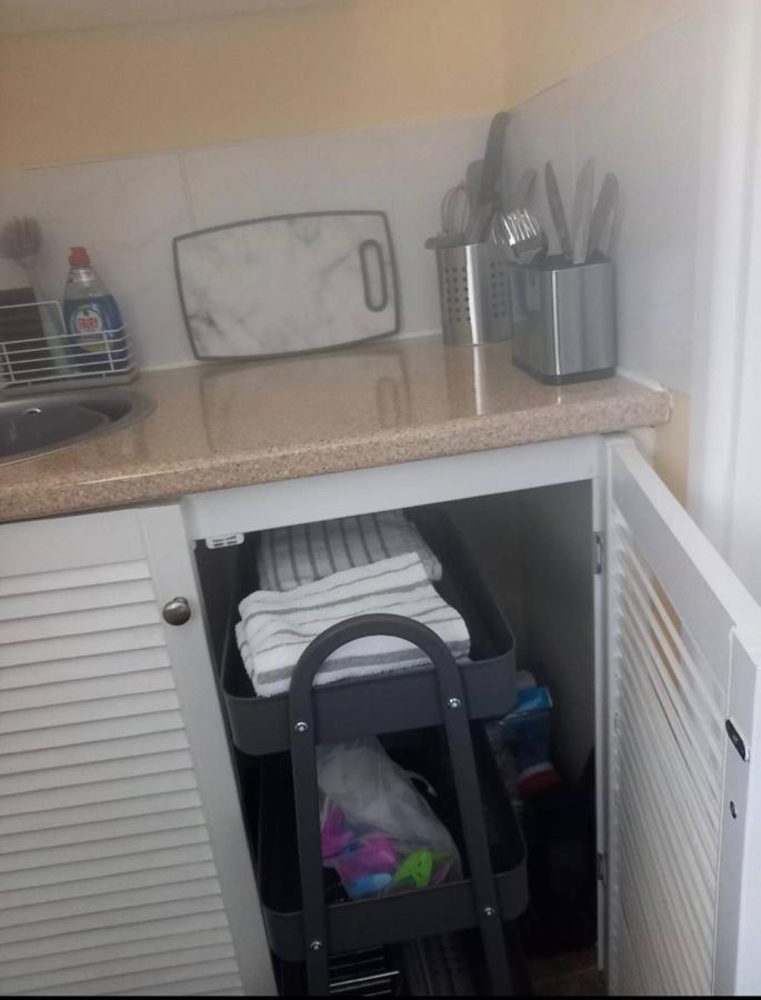 Appartamento Self Contained Garden Annexe In Bodmin Esterno foto